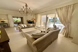Location saisonnière Villa avec piscine proche de la plage Sainte-Maxime  