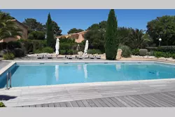 Location saisonnière Villa SAINT-CYPRIEN LECCI  