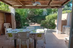 Location saisonnière Villa SAINT-CYPRIEN LECCI  