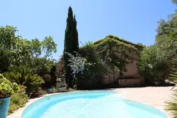 Location saisonnière Villa SAINT-CYPRIEN LECCI  