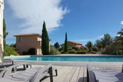 Location saisonnière Villa SAINT-CYPRIEN LECCI  