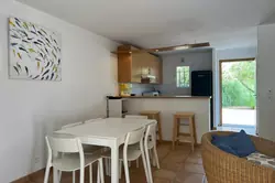 Location saisonnière Villa SAINT-CYPRIEN LECCI  