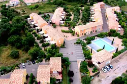 Location saisonnière Villa SAINT-CYPRIEN LECCI  