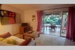 Location saisonnière Villa SAINT-CYPRIEN LECCI  