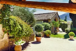 Location saisonnière Mas Robion  