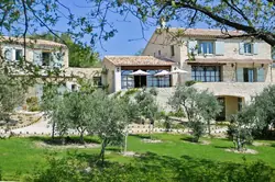 Location saisonnière Mas Gordes  