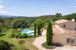 Location saisonnière Villa Roussillon  