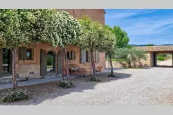 Location saisonnière Maison Saint-Saturnin-lès-Apt  