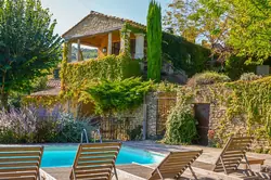 Location saisonnière Mas Gordes  