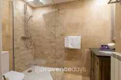 Location saisonnière Mas Murs  