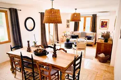 Location saisonnière Villa Oppède  