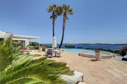 Location saisonnière Villa avec piscine Grimaud  