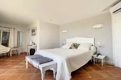 Location saisonnière Villa avec piscine Grimaud  
