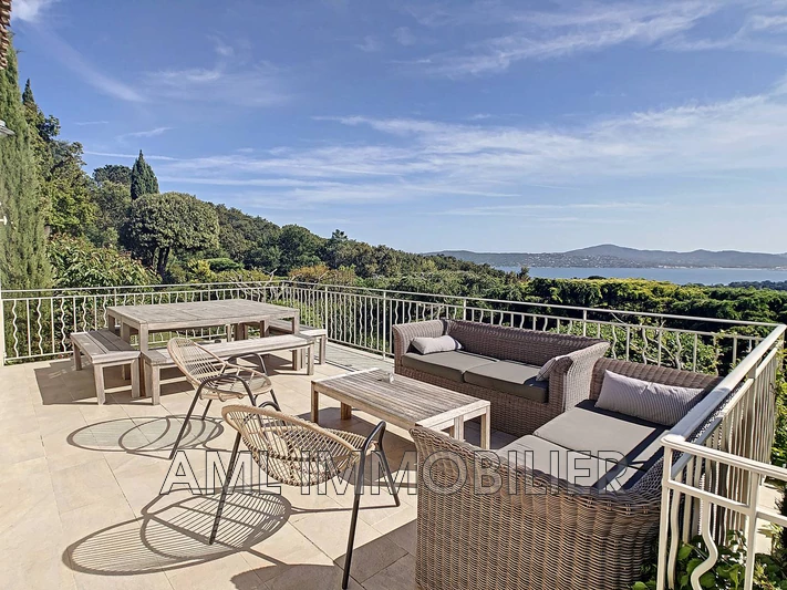 Location saisonnière Villa avec piscine Grimaud   Location saisonnière Villa avec piscine Grimaud
