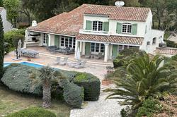 Location saisonnière Villa avec piscine Grimaud  