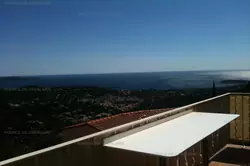 Location saisonnière T2 + mezzanine Cavalaire-sur-Mer  