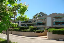 Location saisonnière T3 en toit terrasse Cavalaire-sur-Mer  