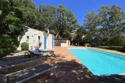 Location saisonnière Villa avec piscine Rayol-Canadel-sur-Mer  