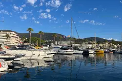 Location saisonnière Studio Cabine Cavalaire-sur-Mer  
