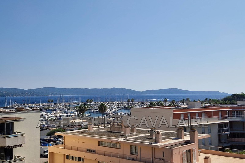 Location saisonnière T3 + toit terrasse en duplex Cavalaire-sur-Mer  