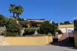 Location saisonnière Villa avec piscine Cavalaire-sur-Mer  