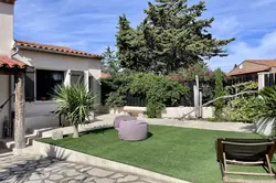 Location saisonnière T4 LEUCATE VILLAGE  