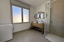 Location saisonnière T4 LEUCATE PLAGE  