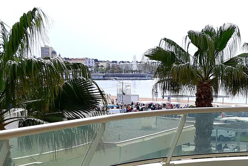Location saisonnière APPARTEMENT 1 CHAMBRE Fréjus  