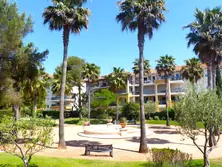 Location saisonnière APPARTEMENT 1 CHAMBRE Saint-Aygulf  