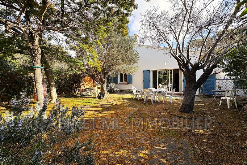 Location saisonnière APPARTEMENT 2 CHAMBRES Boulouris Location saisonnière APPARTEMENT 2 CHAMBRES Boulouris