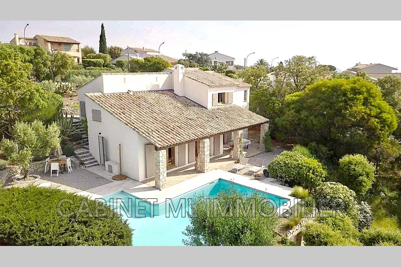 Location saisonnière Villa avec piscine Les Issambres Location saisonnière Villa avec piscine Les Issambres