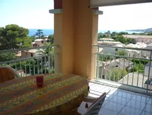 Location saisonnière APPARTEMENT 3 CHAMBRES Saint-Aygulf  