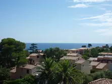 Location saisonnière APPARTEMENT 3 CHAMBRES Saint-Aygulf  