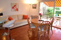 Location saisonnière APPARTEMENT 2 CHAMBRES Saint-Aygulf  