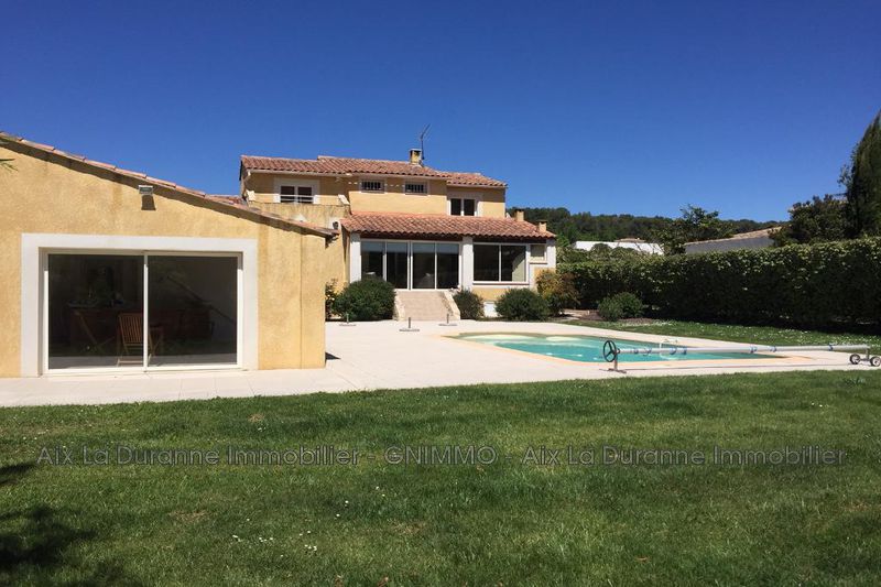 Photo Maison Simiane-Collongue Location maison 2 chambres 145 m²