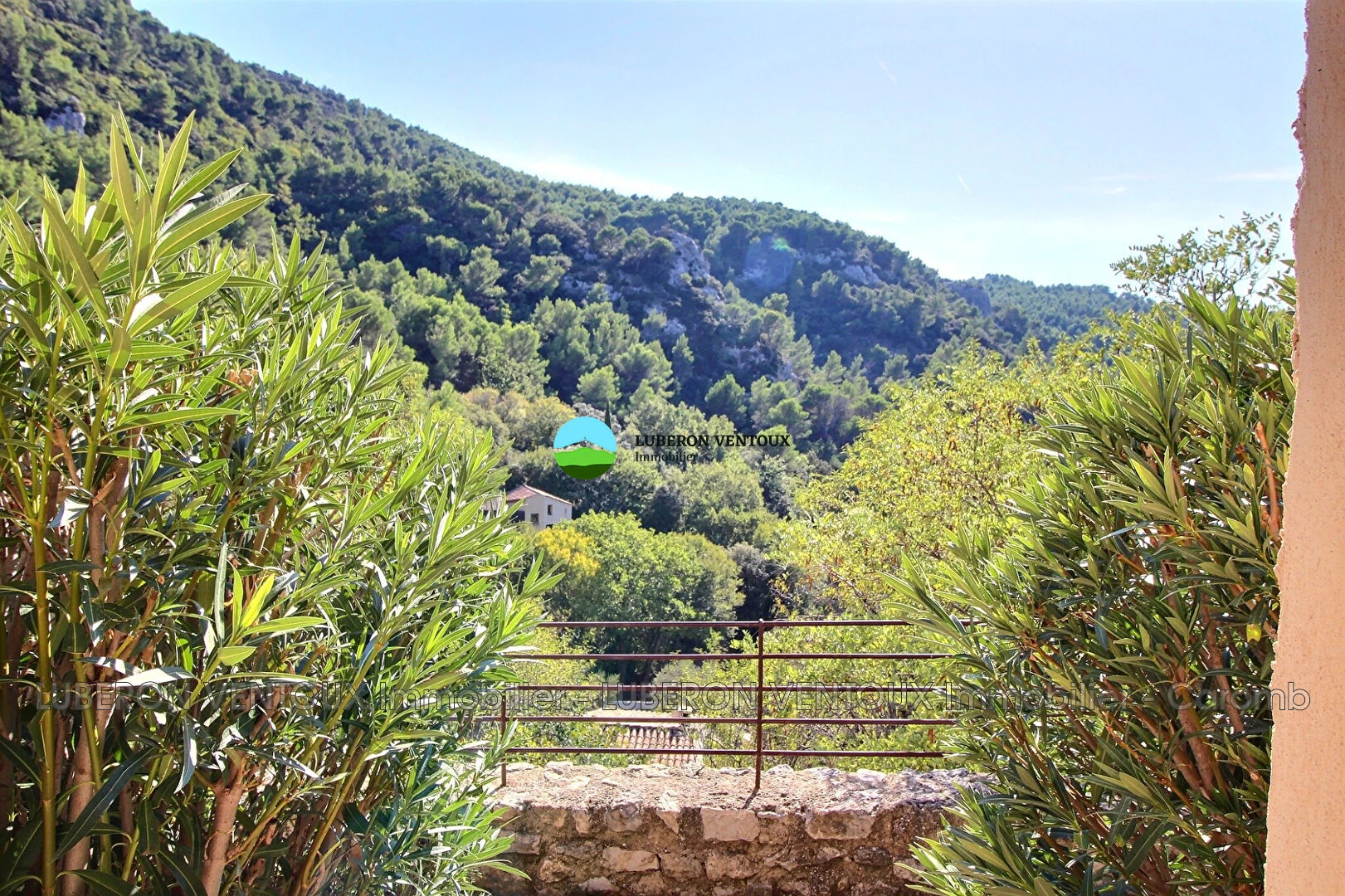 Maison 3 pièces 50 m² · à La Roque-Alric · 50 m² · 199 000 €