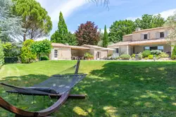 Location saisonnière Maison Gordes  