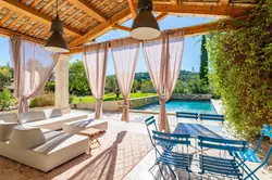 Location saisonnière Maison Lourmarin  