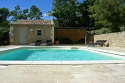 Location saisonnière Villa Lioux  