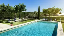 Location saisonnière Mas Robion  