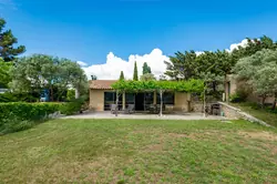 Location saisonnière Villa Bonnieux  