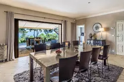 Location saisonnière Villa Roussillon  