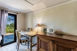 Location saisonnière Villa Roussillon  