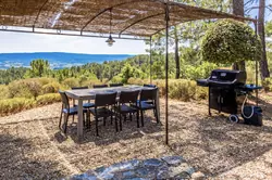 Location saisonnière Villa Roussillon  