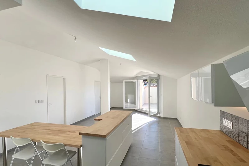 Apartment Cogolin  Neuf apartment  4 rooms   91&nbsp;m&sup2;