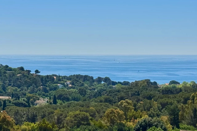 Villa La Croix-Valmer  Neuf villa  5 rooms   135&nbsp;m&sup2;