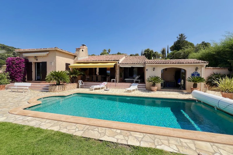 Villa La Croix-Valmer   achat villa  6 pièces   182&nbsp;m&sup2;