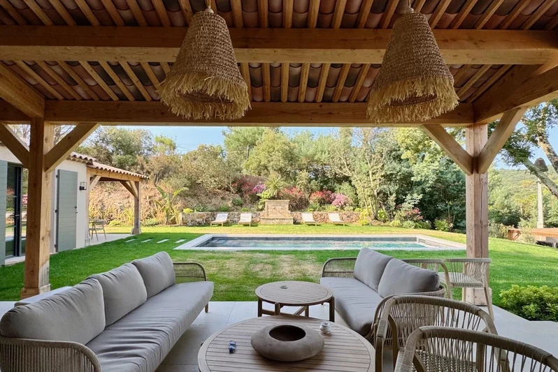 Villa La Croix-Valmer  Neuf villa  7 pièces   190&nbsp;m&sup2;