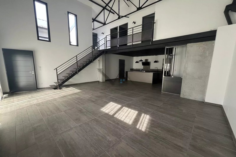 Photo Loft Montélimar  Location loft  4 pièces   125&nbsp;m&sup2;