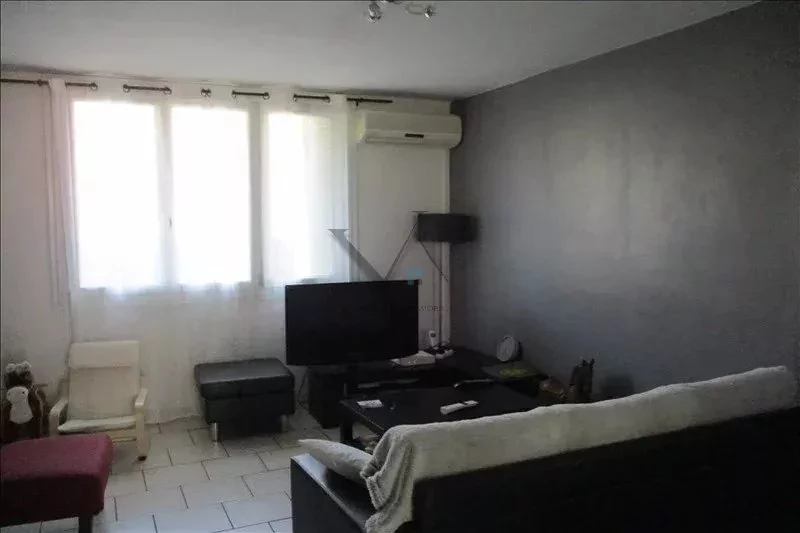 Photo Appartement Montélimar  Location appartement  3 pièces   55&nbsp;m&sup2;